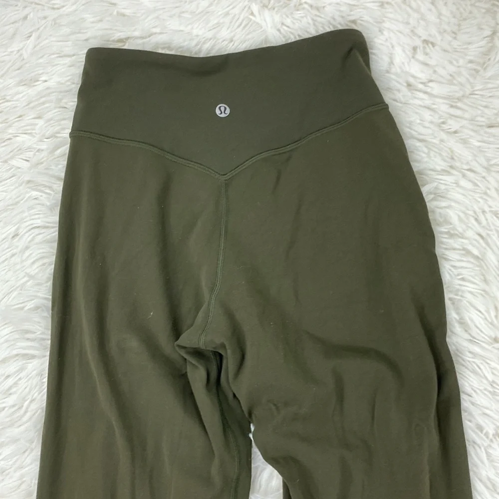 Lululemon Align Jogger Crop *23